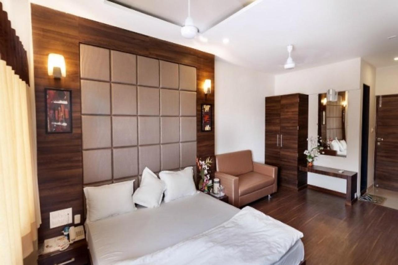 1 Bedroom Guest House In Jashoda Nagar, Ahmedabad Ahmadábád Exteriér fotografie